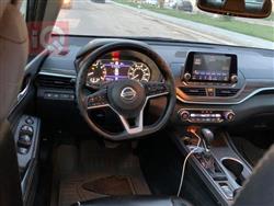 نيسان ألتيما